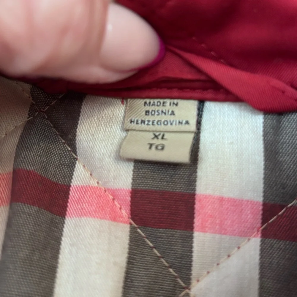 Burberry Quilted Jacket - Picture 8 of 11